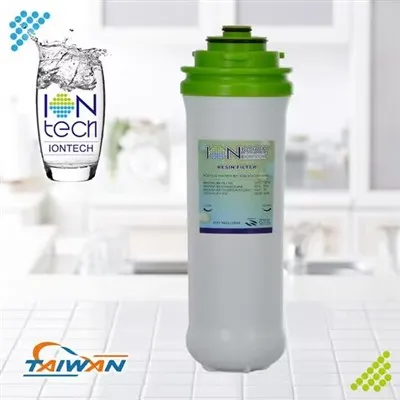 Vesisuodatinhartsin vaihto